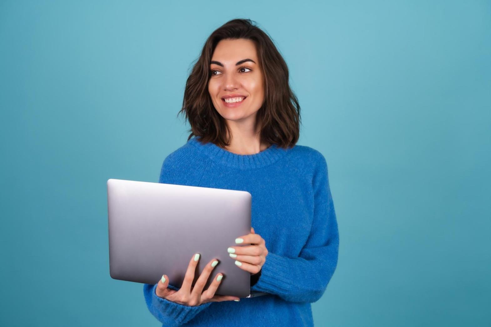 Student reviewing investment calendar curriculum with market cycle documentation